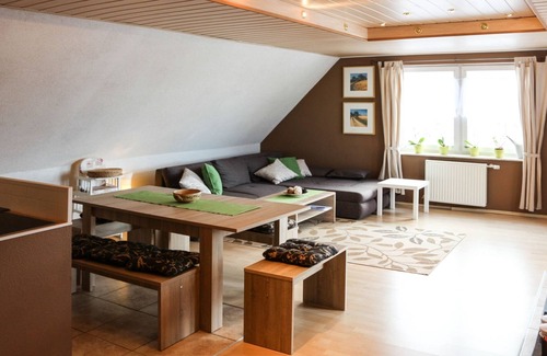 Mecklenburger Seenplatte Apartamento | nuevo grande. 4 Habitación-apartamento en Neubrandenburg