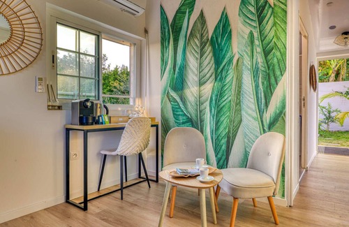 Petite-ÃŽle Apartamento | Habitacion Doble-Baño con bañera-Vista al Mar
