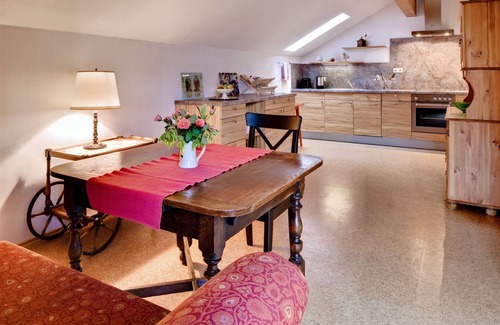 Stanggaß Apartamento | amplio apartamento para no fumadores para 2-4 personas, vistas despejadas a la montaña