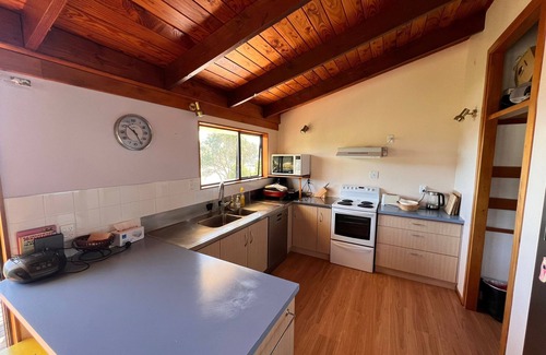 Onemana Casa | Large Onemana House with amazing views, sleeps 14