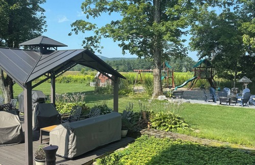 Pittsfield Casa | Large open floor plan. Private yet close to everything. Lovely meadow views