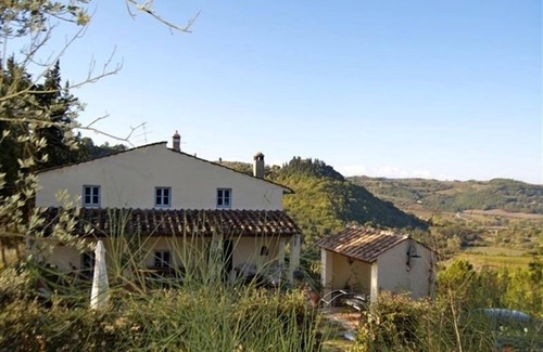 San Casciano in Val di Pesa Villa | Gran Villa Toscana privada cerca de Florencia con piscina Vistas magníficas Ubicación