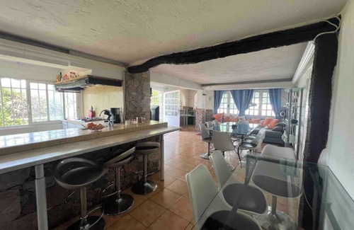 Biot Villa | Large Panoramic Villa Retreat