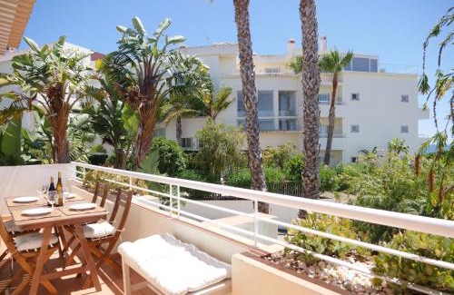 Porto de Mos Apartamento | Large Penthouse Near Porto de Mos Beach With Magnificent Views In Lagos
