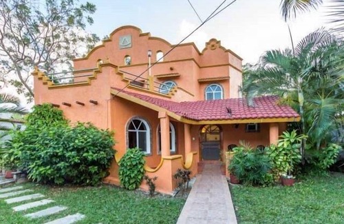 Colonia Andrés Casa | Large Pool, Private Yard, Central Location