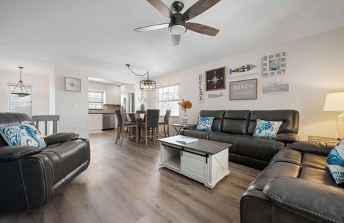 Siesta Key Casa | NUEVO LISTADO: Se admiten mascotas, a casa, a bloques de la famosa playa de Siesta Key