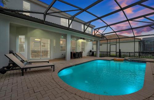 Windsor Hills Casa | Large Pool Home in Windsor Hills