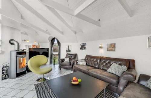 Klegod Strand Casa | Large Pool House With 6 Person Outdoor Spa 1015