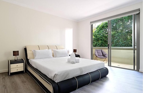 Warrawee Apartamento | Large Premium Warrawee Apartment with Parking A401