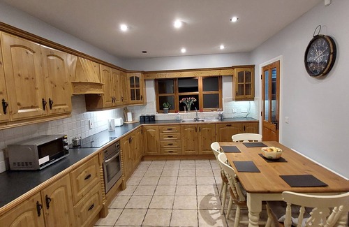 Dungiven Casa | Large private detached home