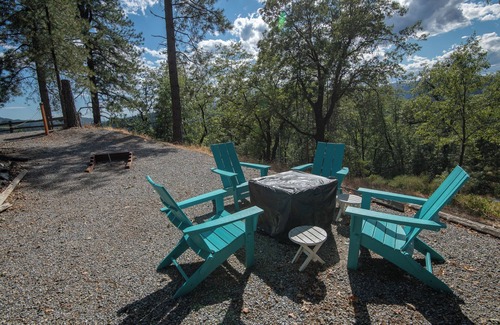 Lakehead Casa | Large Private Oasis with Pool/Hot tub in Beautiful Lakehead with Amazing Views