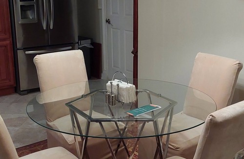 Smyrna Casa | Large Ranch home w/2 beds/2 living/2bath near Braves Stadium