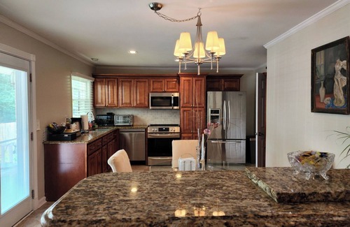 Smyrna Casa | Large Ranch home w/2 beds/2 living/2bath near Braves Stadium