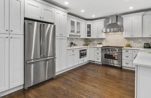 Maplewood Casa | Large, Renovated Colonial - Walk to the Village and Train