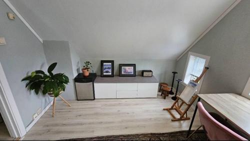 Alesund Casa | Large room in a unique apartment, balcony, free parking