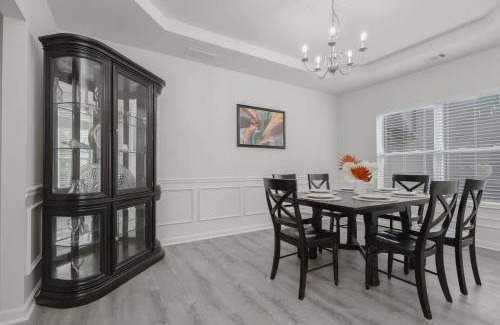 Braselton Casa | Large Rustic Family Home By RoadATL-KingBed-Firepit-Grill