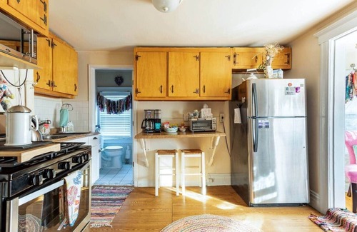 Montclair Casa | Spacious 4-bedroom house with WiFi and AC in beautiful Montclair