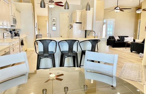 Hernando Casa | Large, spacious 4 BR Lake House w/ private dock- perfect for families!