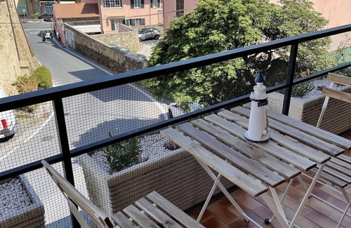 San Lorenzo al Mare Apartamento | Gran estudio de 4 camas - 200 m de la playa - Vista al mar
