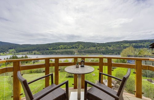 Hinterzarten Apartamento | Large studio approx. 300 m above the boutique hotel