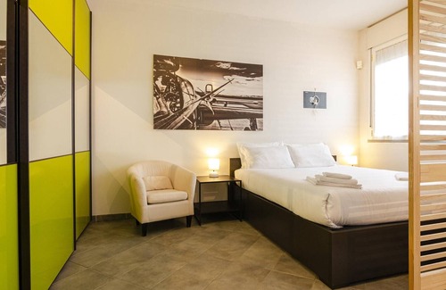 Cirenaica Apartamento | Large studio flat with private car park