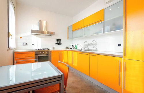 Cirenaica Apartamento | Large studio flat with private car park