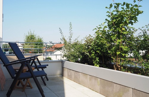 Noisy-le-Sec Apartamento | Large studio with direct access to Paris