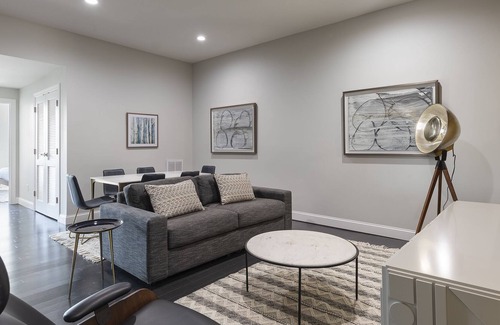 Hoboken Apartamento | Large Stylish 3BR Loft on Cobblestone Ln Near NYC