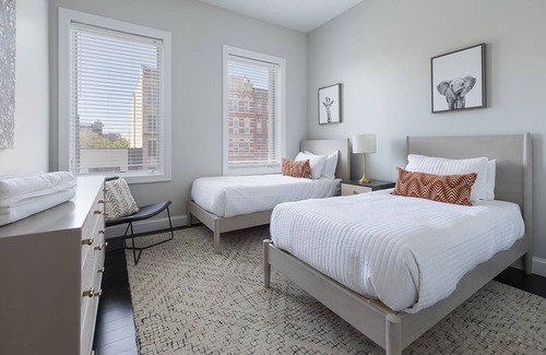 Hoboken Apartamento | Large Stylish 3BR Loft on Cobblestone Ln Near NYC