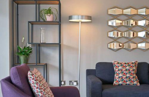 Grand Canal Dock Casa | Large Stylish Bright & Luxurious 2 Bed Apartment