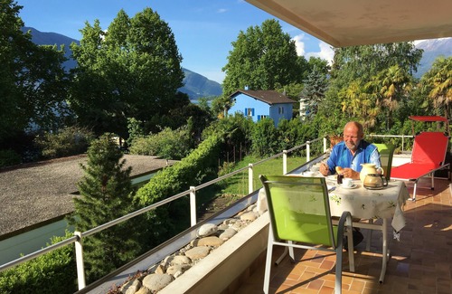 Minusio Apartamento | Amplio y soleado apartamento de 4,5 habitaciones en el lago Maggiore, sin tráfico