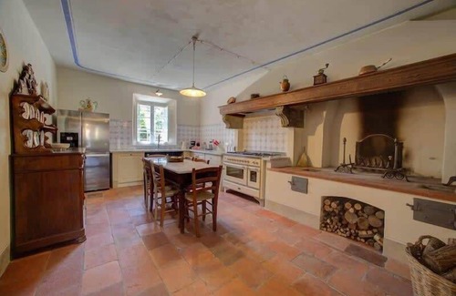 Capannori Villa | Large Tuscany villa rental