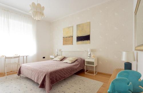 Bezigrad District Apartamento | Large Two Bedroom Family APP - free parking