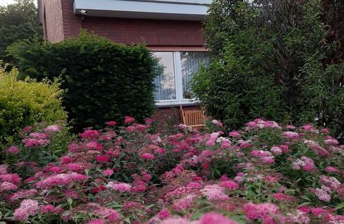 Friesoythe Apartamento | Large vacation apartment with box-spring beds and balcony in Friesoythe