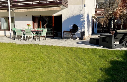 Lenggries Condominio | Large vacation apartment with sauna, terrace, garden and open fireplace
