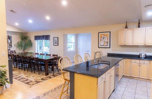 Birch Hill Casa | Large Vacation Home Game Room Hot Tub 2 Big Screens