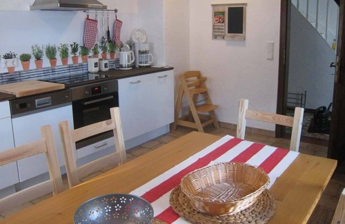 Harperscheid Casa | Casa de vacaciones grande y muy bien cuidada con un maravilloso jardín, DTV de 4 estrellas