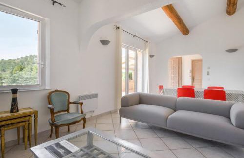 Les Hauts de Villeneuve Casa | Large Villa With Swimming Pool And Terraces