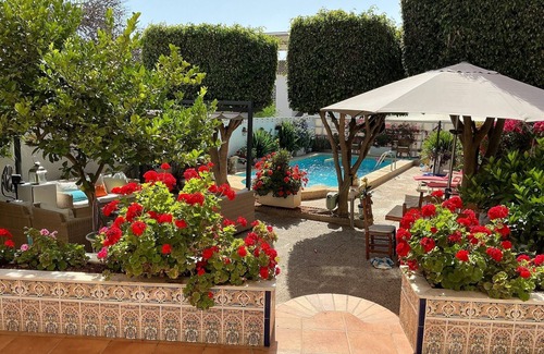 Roquetas de Mar Casa | Large Villa private pool and garden near beach