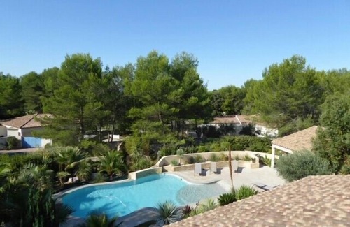 Castelnau-le-Lez Villa | Gran villa con piscina, jardín cerca de Montpellier y el mar.