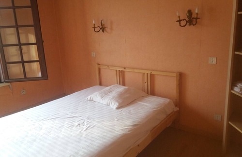 Blagnac Villa | Gran villa con terraza jardín.