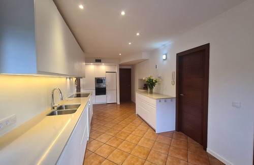 Crestatx Villa | Grande villa con piscina y jacuzzi en una zona residencial
