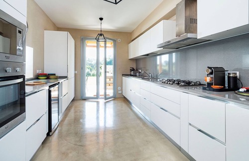 Avola Villa | vacaciones alquiler gran chalet italia, sicilia, costa este, junto al mar, piscina, internet wi-fi, aire acondicionado, gimnasio, gar
