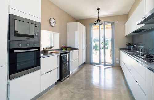 Avola Villa | vacaciones alquiler gran chalet italia, sicilia, costa este, junto al mar, piscina, internet wi-fi, aire acondicionado, gimnasio, gar