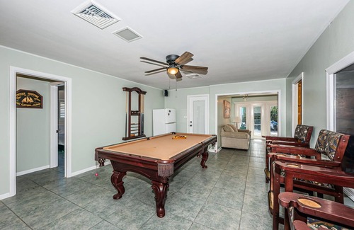 Harbor Hills Casa | Largo Beach Home with private pool
