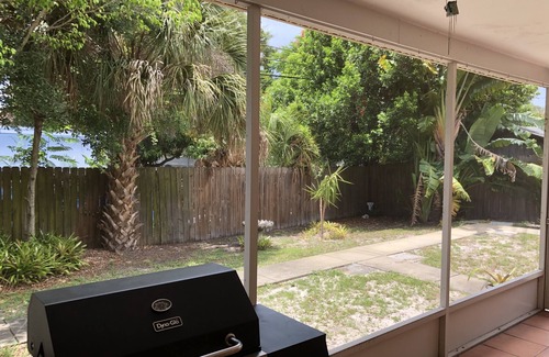 Largo Casa | Largo Home cerca de Pinellas Trail y Clearwater Beach