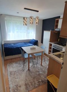 Finkenwerder Apartamento | Larisa's Nr 10 mit Parkplatz