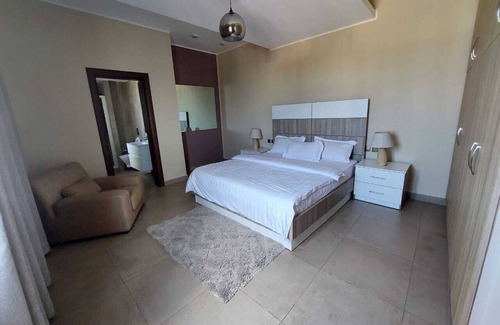 Nungua Casa | Larjoe guesthouse
