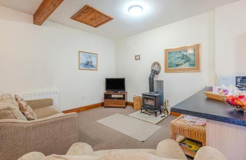Kirton in Lindsey Casa | Lark Rise Cottage - 3 White Hoe Farm