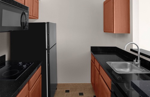 Renton Hotel | Larkspur Landing Extended Stay Suites Renton